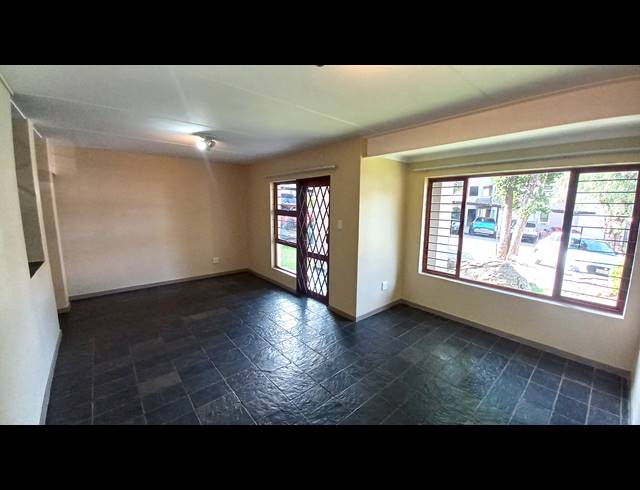 3 BEDROOM APARTMENT FOR SALE IN FERNDALE